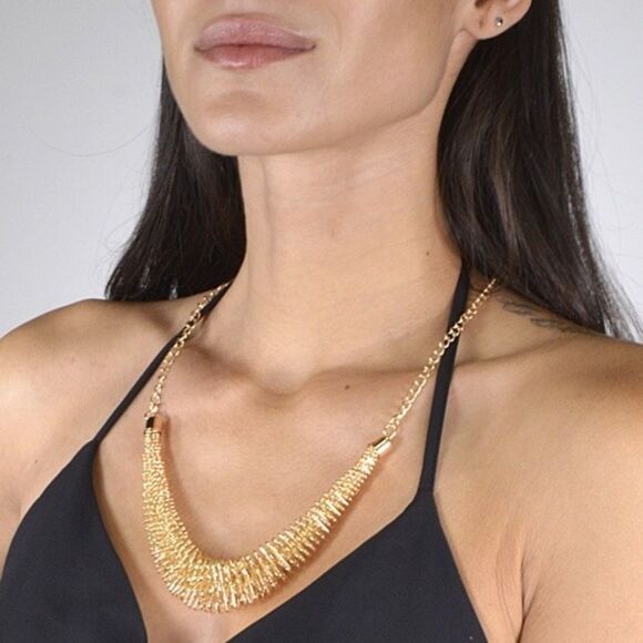 Gold Necklace  - Picture 3 of 6